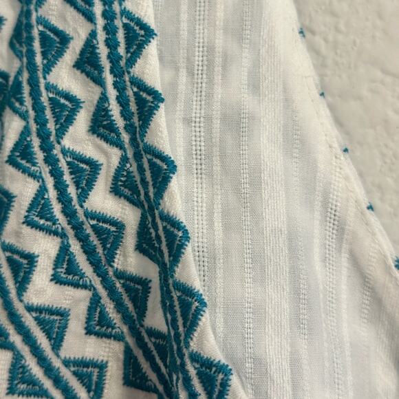 Savanna Jane Multicolor Women’s embroidered top - Picture 4 of 8